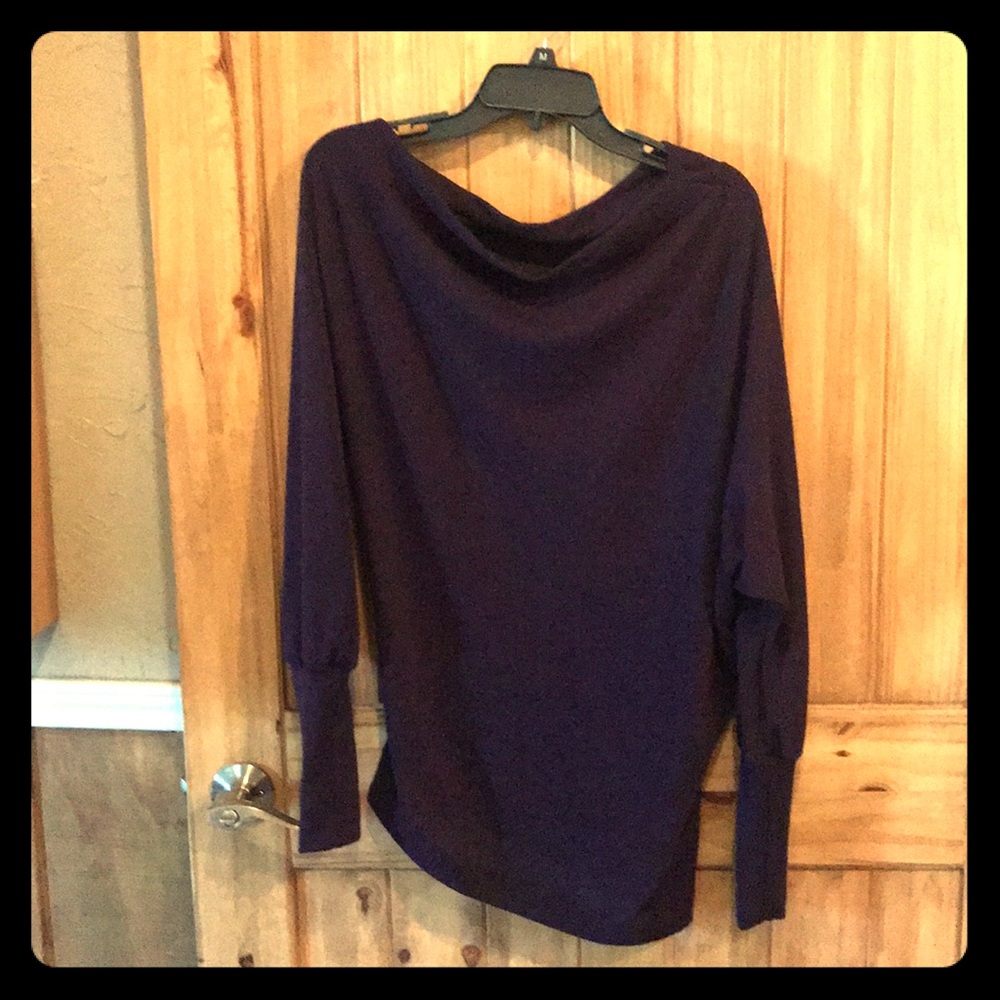 Off the shoulder long sleeve